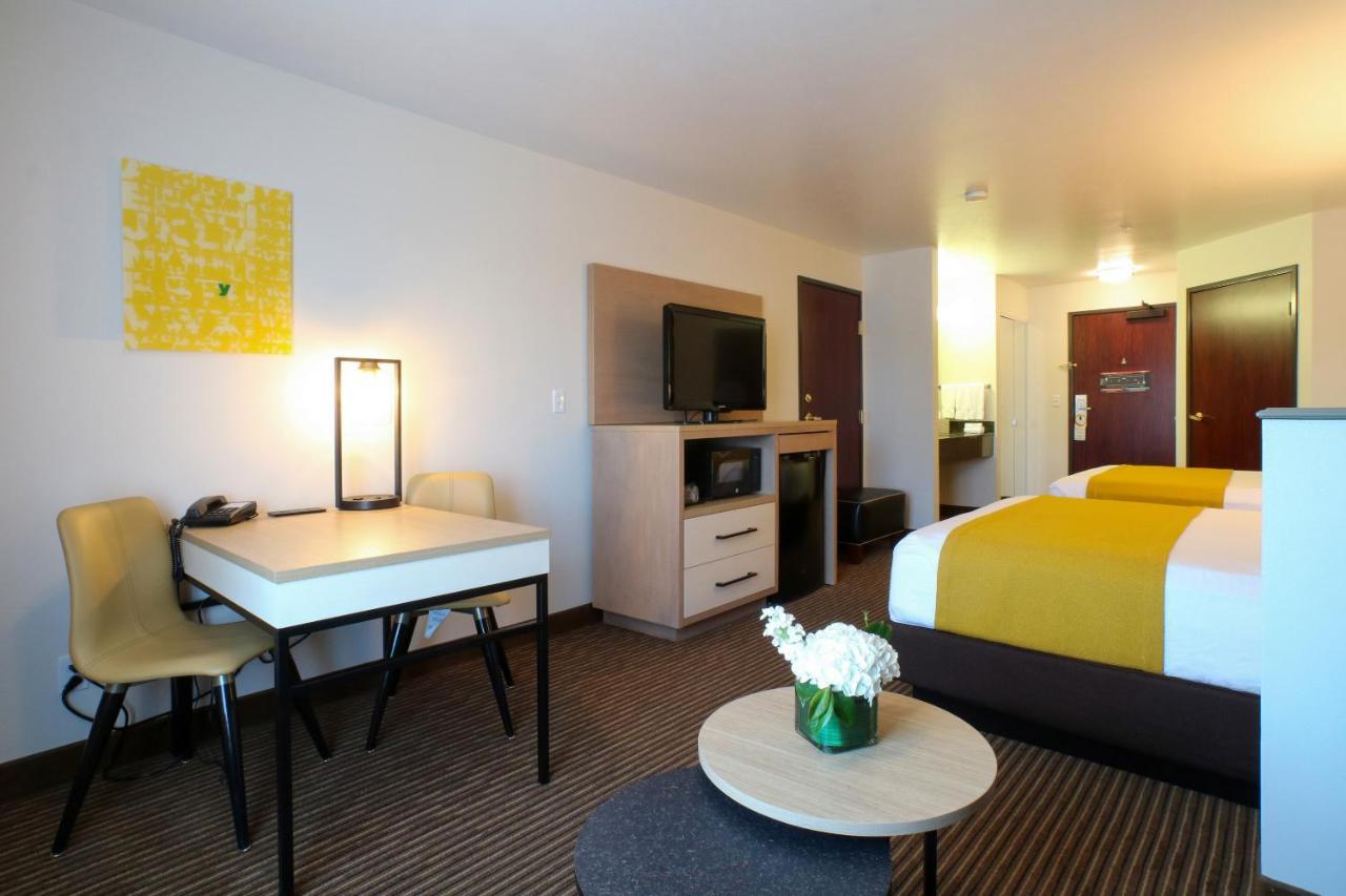 Oxford Suites Спокан-Вэлли Экстерьер фото
