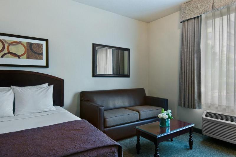 Oxford Suites Спокан-Вэлли Экстерьер фото